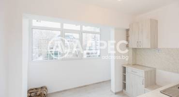 Тристаен апартамент, Варна, Базар "Левски", 676426, Снимка 8