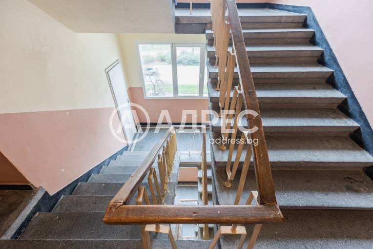 Тристаен апартамент, Варна, Базар "Левски", 676426, Снимка 15