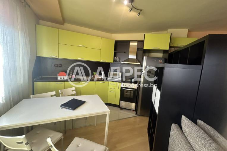 Двустаен апартамент, Варна, Погребите, 687426, Снимка 1