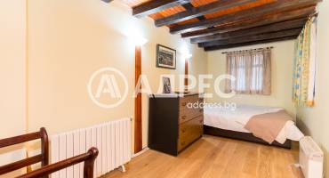 Къща/Вила, Горно трапе, 683427, Снимка 18