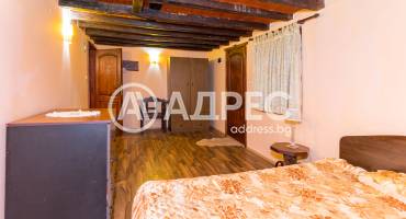 Къща/Вила, Горно трапе, 683427, Снимка 24