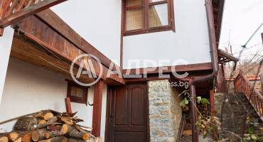 Къща/Вила, Горно трапе, 683427, Снимка 3