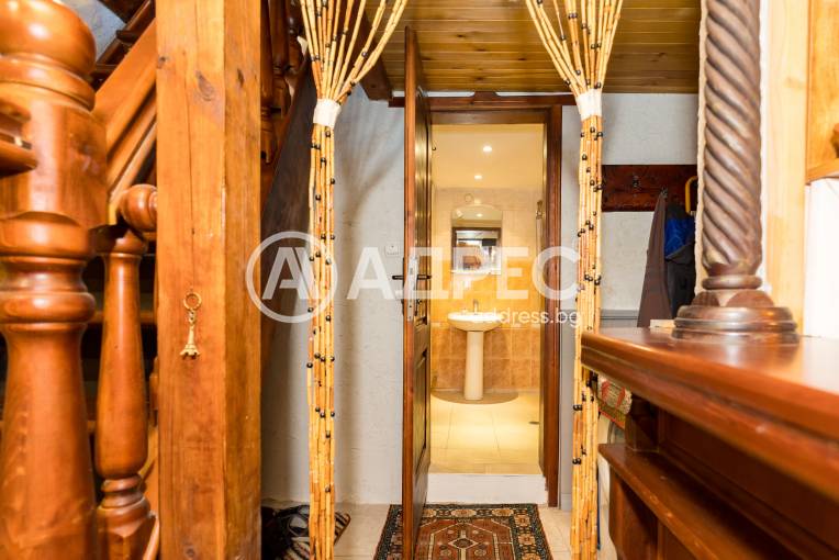 Къща/Вила, Горно трапе, 683427, Снимка 11