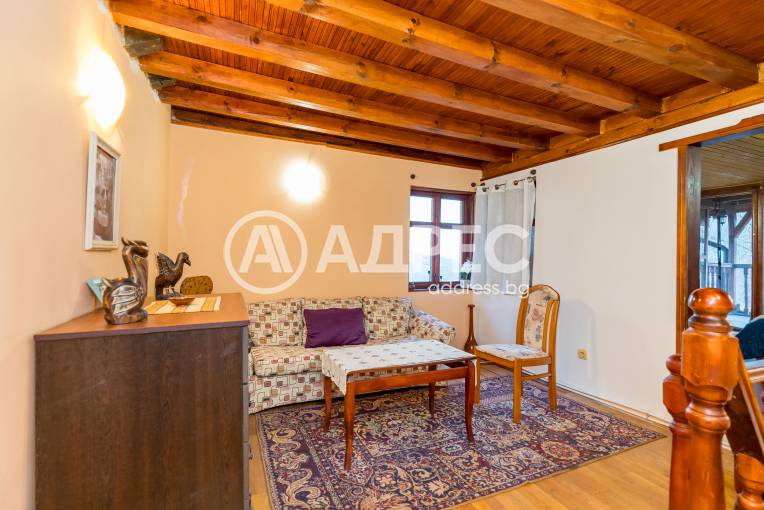 Къща/Вила, Горно трапе, 683427, Снимка 15