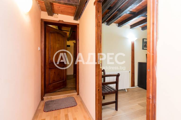 Къща/Вила, Горно трапе, 683427, Снимка 16