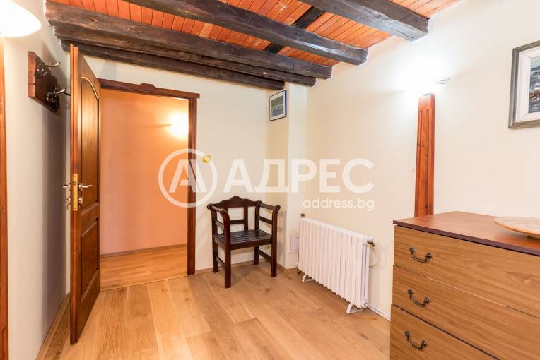 Къща/Вила, Горно трапе, 683427, Снимка 17