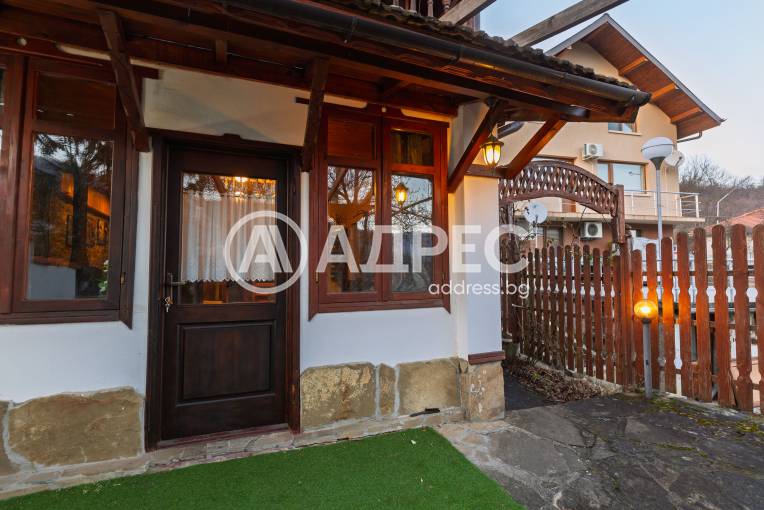 Къща/Вила, Горно трапе, 683427, Снимка 6