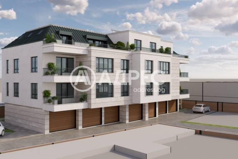 Тристаен апартамент, Разград, Широк център, 688427, Снимка 1