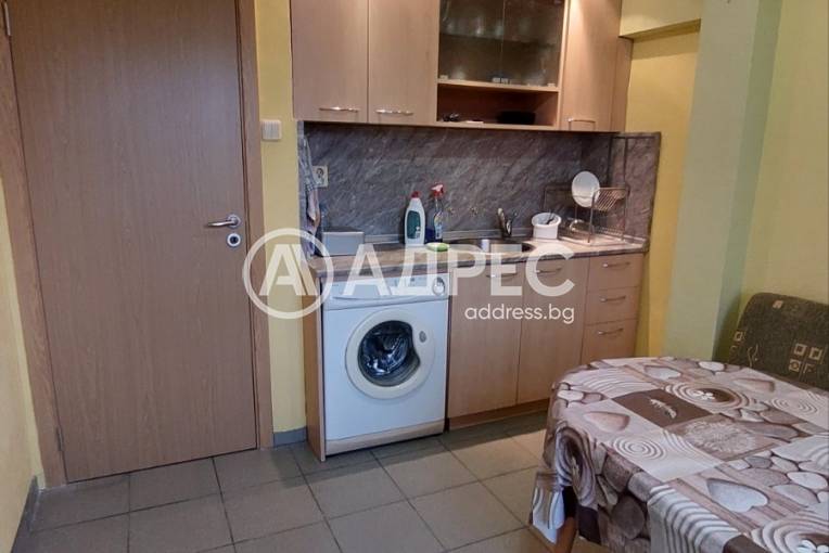 Двустаен апартамент, Плевен, Център, 700427, Снимка 2