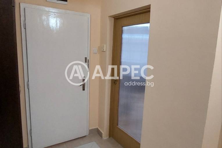 Двустаен апартамент, Плевен, Център, 700427, Снимка 5