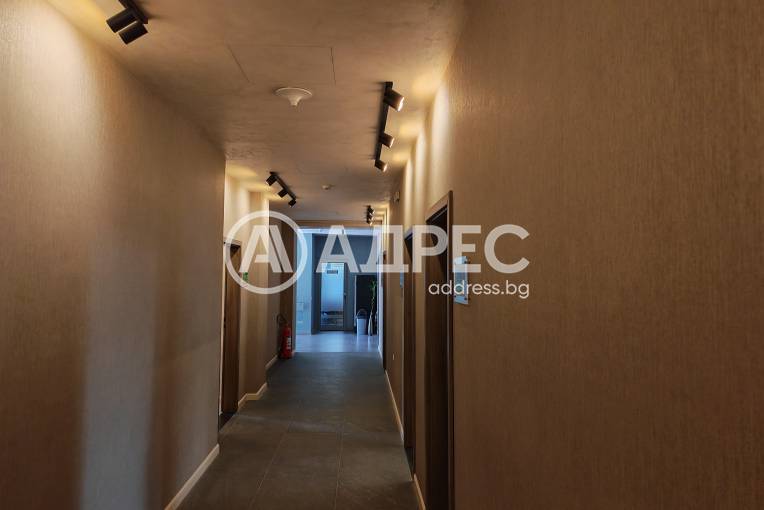 Офис, София, Гео Милев, 673428, Снимка 7