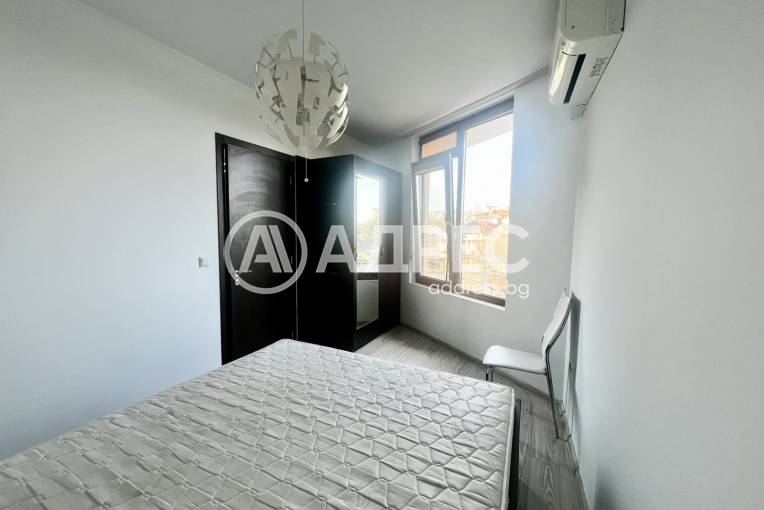 Тристаен апартамент, Варна, к.к. Св.Св. Константин и Елена, 643429, Снимка 13