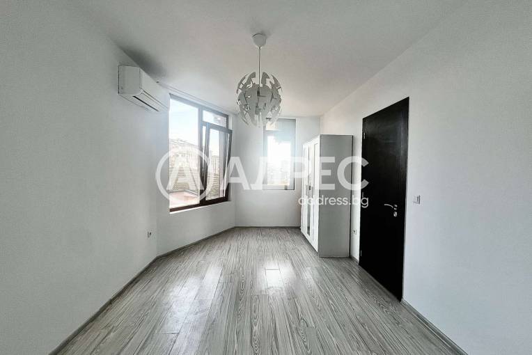 Тристаен апартамент, Варна, к.к. Св.Св. Константин и Елена, 643429, Снимка 7