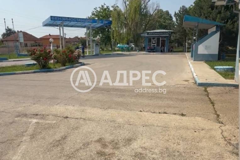 Офис Сграда/Търговски център, Кнежа, 657429, Снимка 5