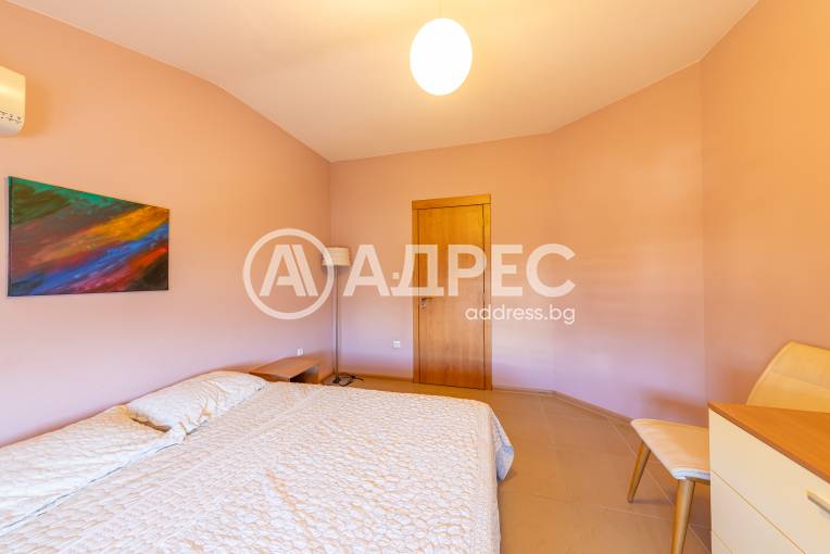 Тристаен апартамент, Варна, к.к. Св.Св. Константин и Елена, 676429, Снимка 2