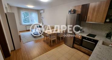 Тристаен апартамент, София, Оборище, 681429, Снимка 1