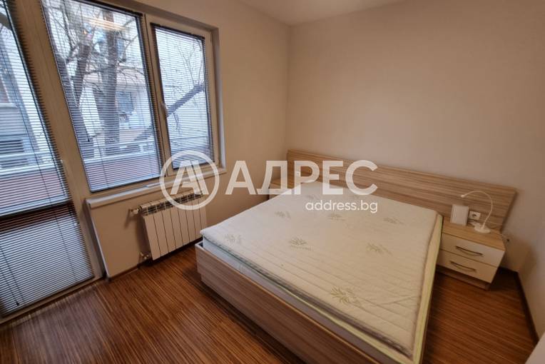 Тристаен апартамент, София, Оборище, 681429, Снимка 8