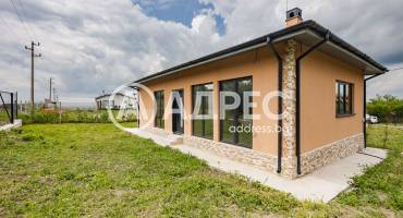 Къща/Вила, Яребична, 696429, Снимка 1