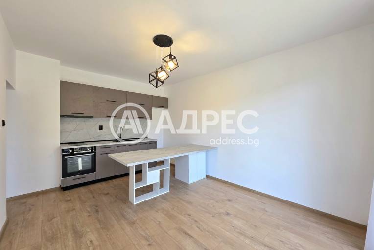 Тристаен апартамент, София, Надежда 2, 680430, Снимка 2