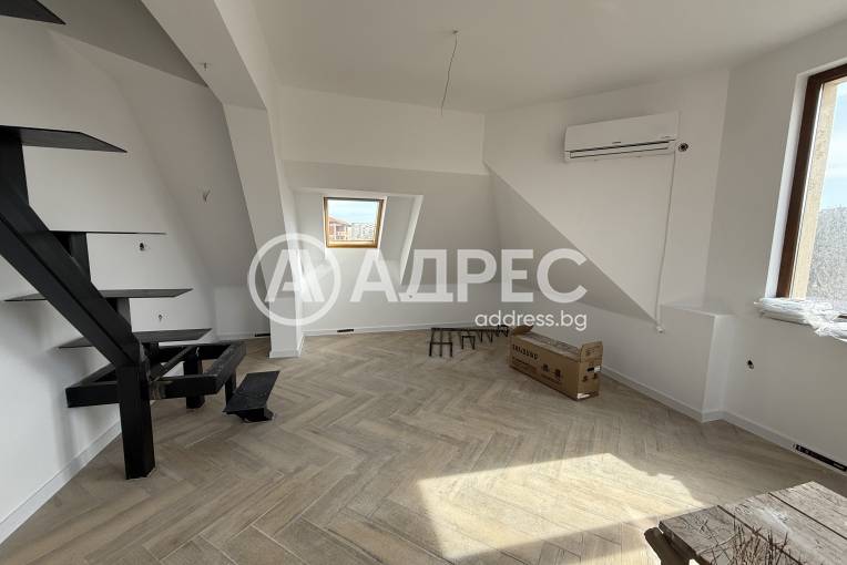 Тристаен апартамент, Хасково, Любен Каравелов, 685430, Снимка 2