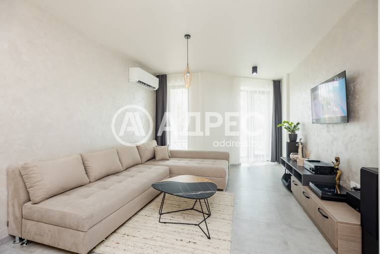 Двустаен апартамент, Варна, к.к. Чайка, 702430, Снимка 2