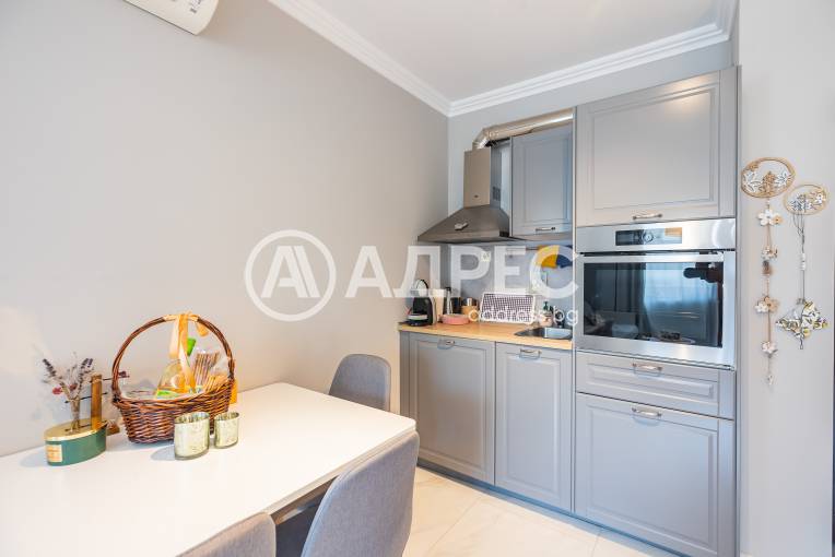 Двустаен апартамент, Варна, Бриз, 666431, Снимка 8