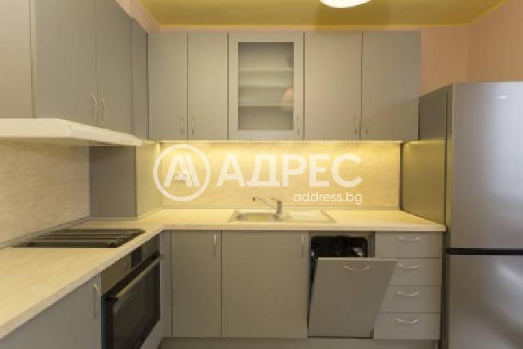 Тристаен апартамент, София, Стрелбище, 682431, Снимка 4