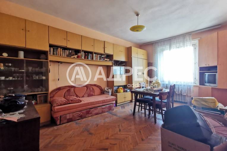 Тристаен апартамент, Русе, Център, 666435, Снимка 1