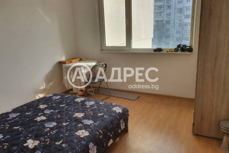 Многостаен апартамент, Варна, Възраждане 2, 677435, Снимка 1