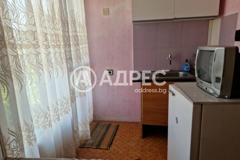 Къща/Вила, Миладиновци, 666436, Снимка 16