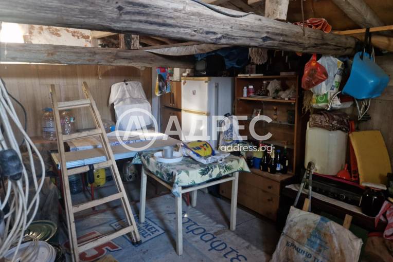 Къща/Вила, Миладиновци, 666436, Снимка 23