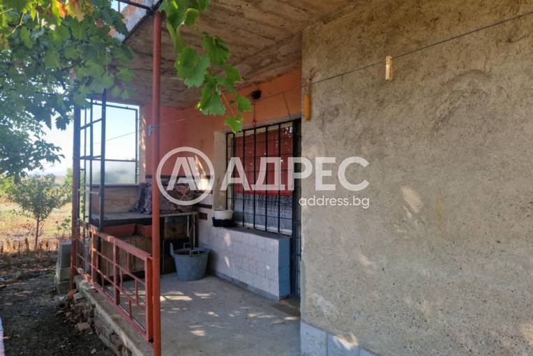 Къща/Вила, Миладиновци, 666436, Снимка 8