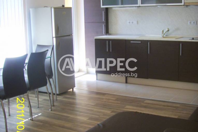 Двустаен апартамент, Варна, Гръцка махала, 680436, Снимка 3