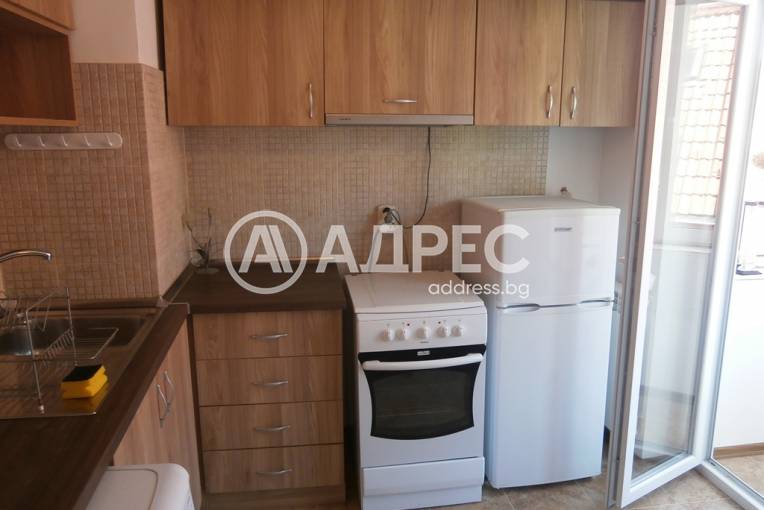 Тристаен апартамент, София, Оборище, 689436, Снимка 4