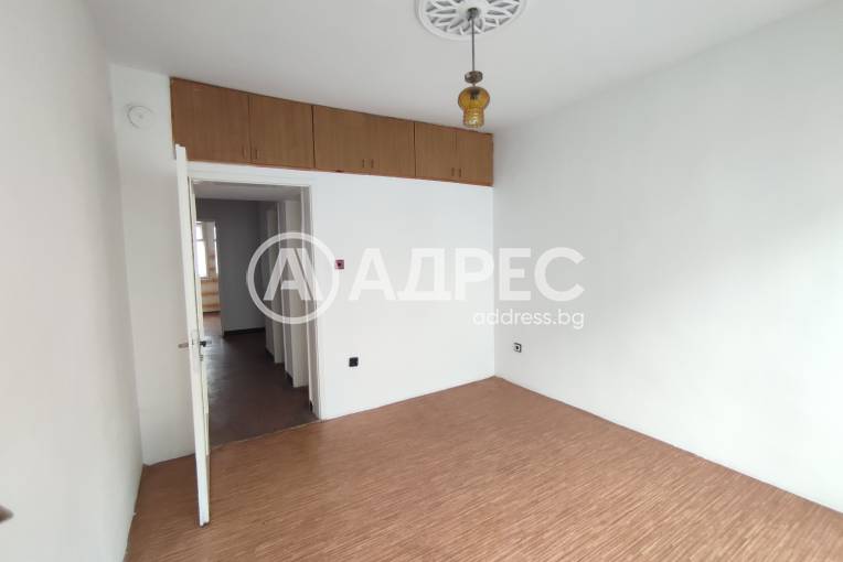 Тристаен апартамент, Варна, Техникумите, 667437, Снимка 2