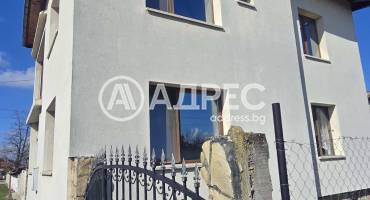 Къща/Вила, Гулянци, 685437, Снимка 1