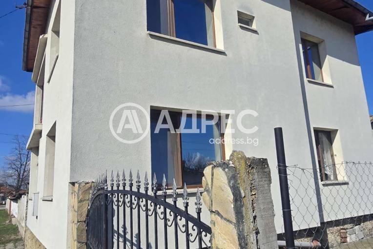 Къща/Вила, Гулянци, 685437, Снимка 1
