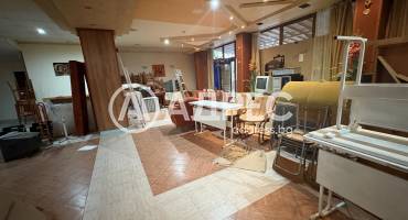 Магазин, Сливен, Сини камъни, 692437, Снимка 1