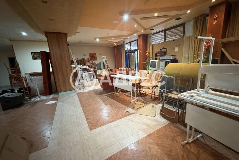 Магазин, Сливен, Сини камъни, 692437, Снимка 1