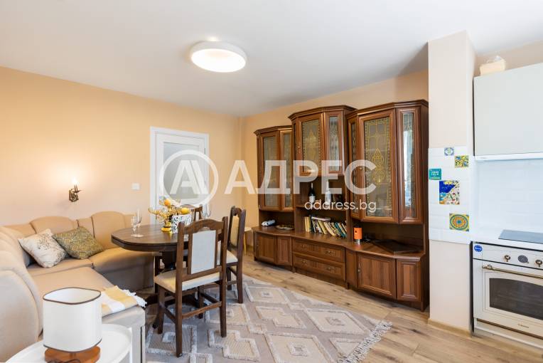Тристаен апартамент, Плевен, Градска част, 696437, Снимка 8