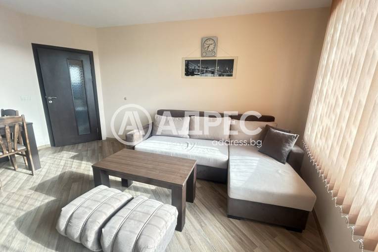 Двустаен апартамент, Варна, Операта, 677438, Снимка 1