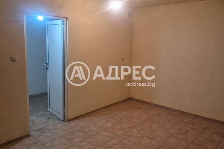 Гараж, София, Бели брези, 664439, Снимка 10