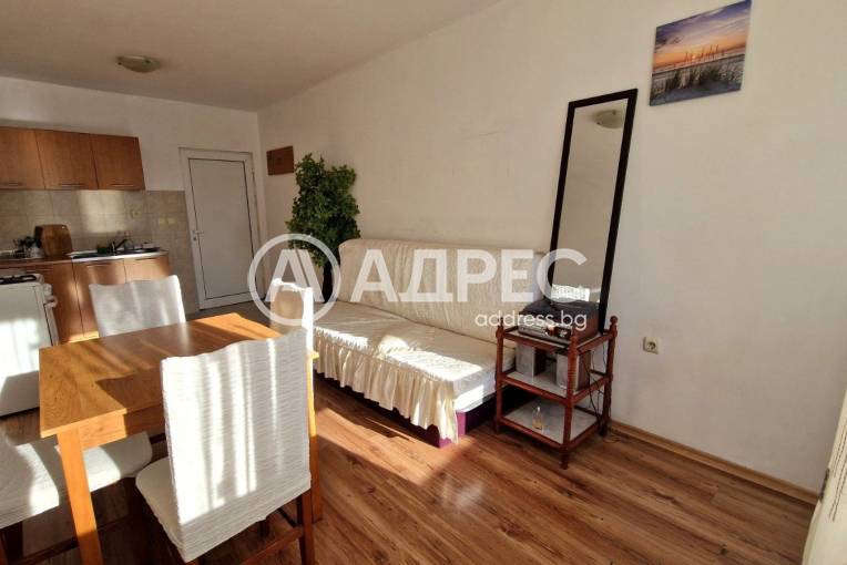 Двустаен апартамент, Варна, Погребите, 691439, Снимка 5