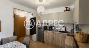 Двустаен апартамент, Варна, Колхозен пазар, 700439, Снимка 1