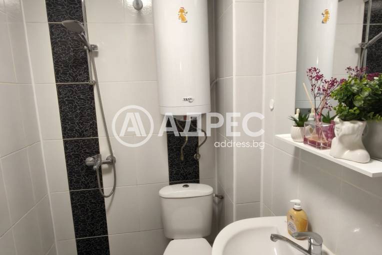Двустаен апартамент, Варна, Колхозен пазар, 700439, Снимка 11