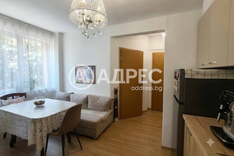 Двустаен апартамент, Варна, Колхозен пазар, 700439, Снимка 7
