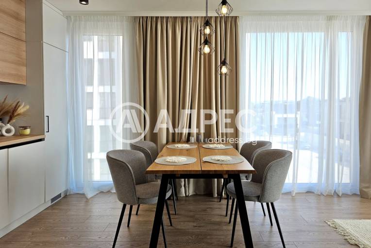 Тристаен апартамент, София, Кръстова вада, 682440, Снимка 1