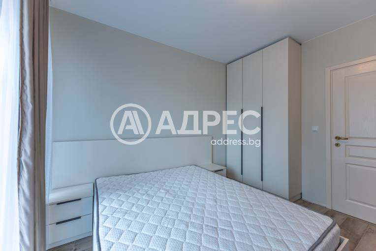 Тристаен апартамент, Варна, к.к. Св.Св. Константин и Елена, 686440, Снимка 9