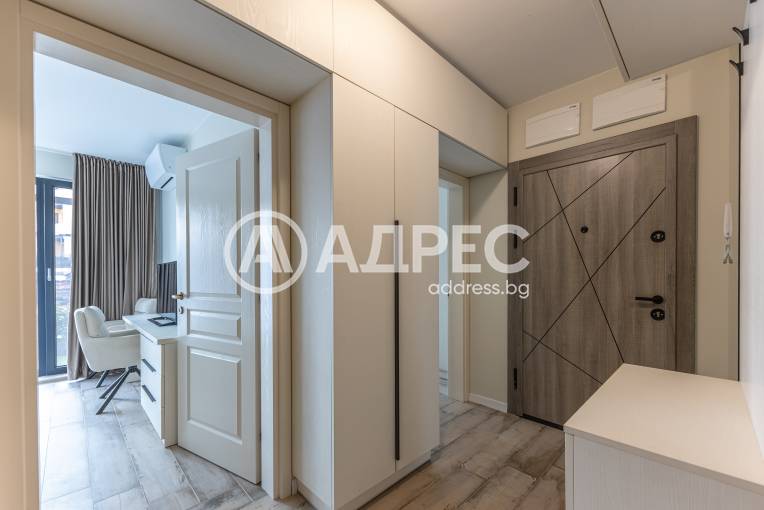 Тристаен апартамент, Варна, к.к. Св.Св. Константин и Елена, 686440, Снимка 16