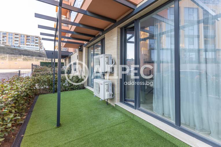 Тристаен апартамент, Варна, к.к. Св.Св. Константин и Елена, 686440, Снимка 18